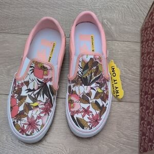 Vans  Floral Slip-On Sneakers - Pink and Brown. Brand New With Box . Size 7